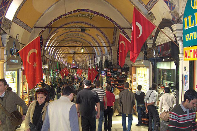 Gran Bazar de Estambul. Foto de JoJan en Wikimedia Commons
