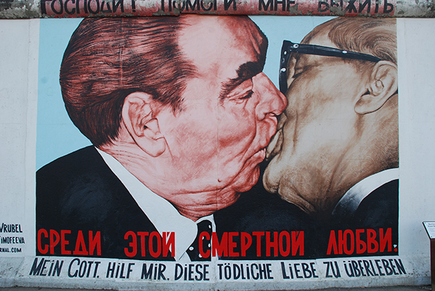 Mural del East Side Gallery de Berlín. Foto © Patrick Mreyen