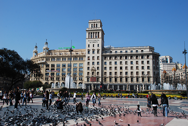 Plaza de Cataluña. Foto © Patrick Mreyen