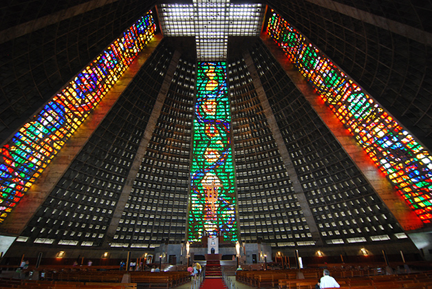 Catedral Metropolitana de Río de Janeiro. Foto © Patrick Mreyen.