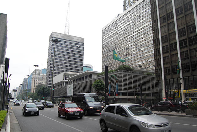 Avenida Paulista. Foto © Silvia Lucero