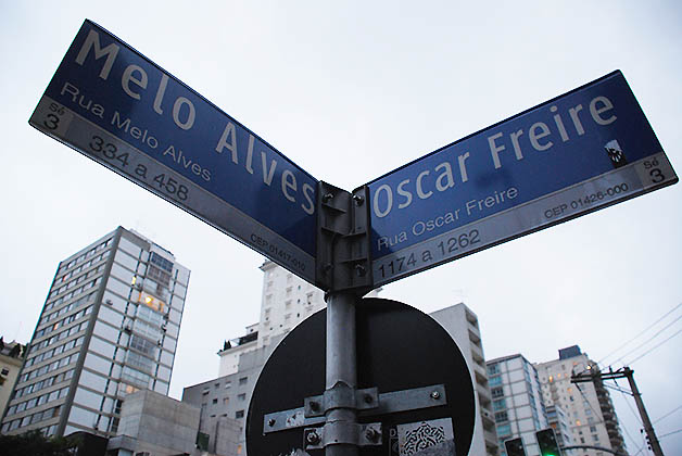 La calle Oscar Freire fue incluida entre las 10 más lujosas del mundo. Foto © Patrick Mreyen