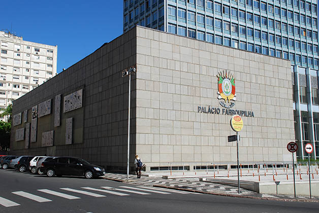 Palacio Farroupilha de la Asamblea Legislativa. Foto © Patrick Mreyen