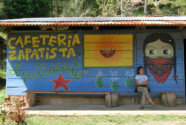 Carla en Chiapas. Foto tomada del Blog Somos un Mundo