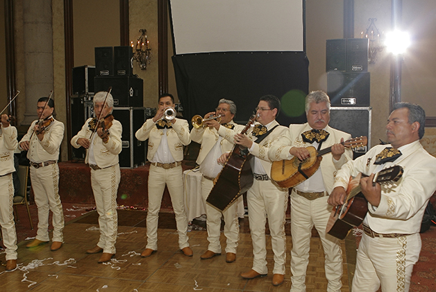 Mariachi en boda mexicana. Foto © Vanessa Lucero