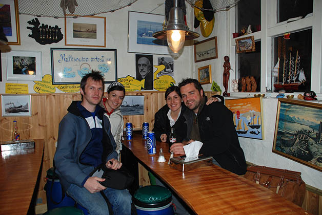 Viaje a Islandia, con esta pareja de amigos viajamos muy bien, ellos también viajan mucho por el mundo. Foto © Patrick Mreyen