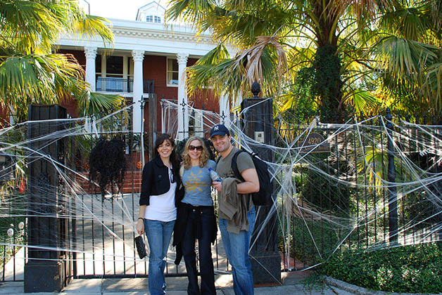 Halloween en New Orleans con nuestros queridos amigos de Estados Unidos y Dinamarca. Foto © Patrick Mreyen