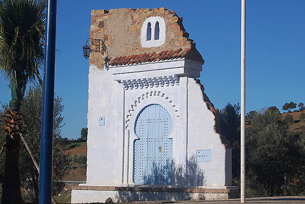 La puerta de entrada a Chefchaouen, representando la arquitectura de la ciudad. Foto © Silvia Lucero 