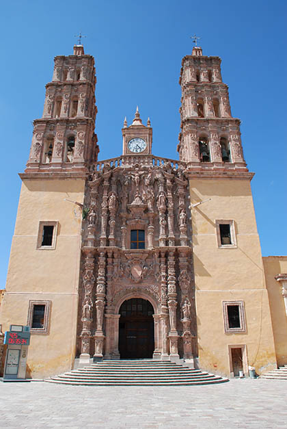 Parroquia de Nuestra Señora de los dolores. Foto © Patrick Mreyen