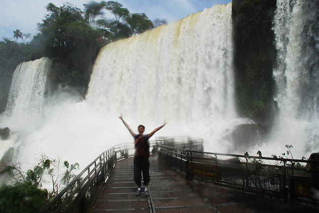 Mirador en las Cataratas de Iguazú. Foto © Patrick Mreyen