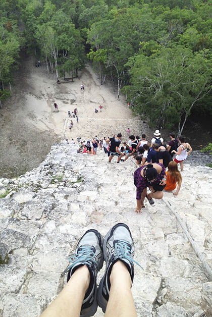 Desde la cima de la pirámide. Foto © Silvia Lucero