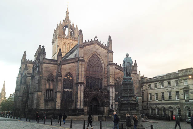 Catedral St. Giles. Foto © Silvia Lucero