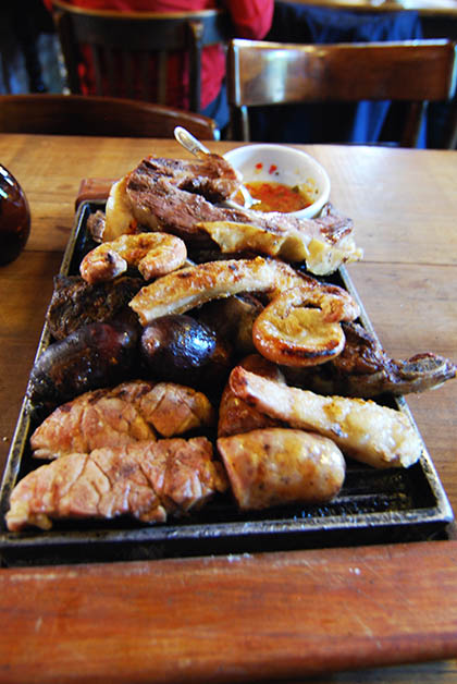 Parrillada en San Antonio de Areco. Foto © Silvia Lucero