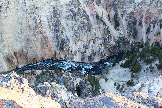 Gran Cañón de Yellowstone, verdaderamente impresionante. Foto © Patrick Mreyen