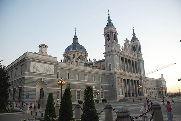 Catedral de la Almudena. Foto © Patrick Mreyen