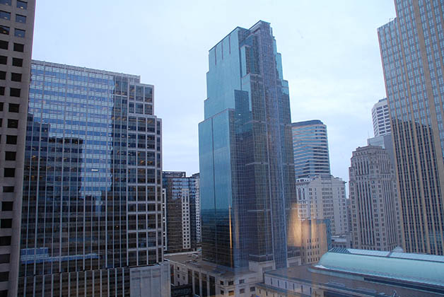 Vista de los edificios del 'downtown' desde nuestro cuarto. Foto © Patrick Mreyen