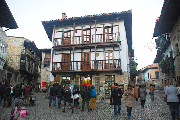 Santillana del Mar. Foto © Patrick Mreyen