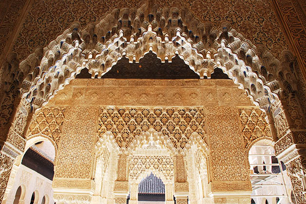 La Alhambra en la ciudad de Granada. Foto © Silvia Lucero