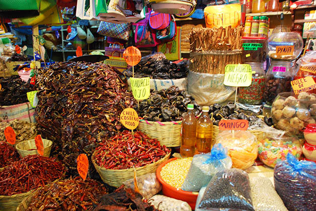 Mercado en Oaxaca. Foto © Silvia Lucero