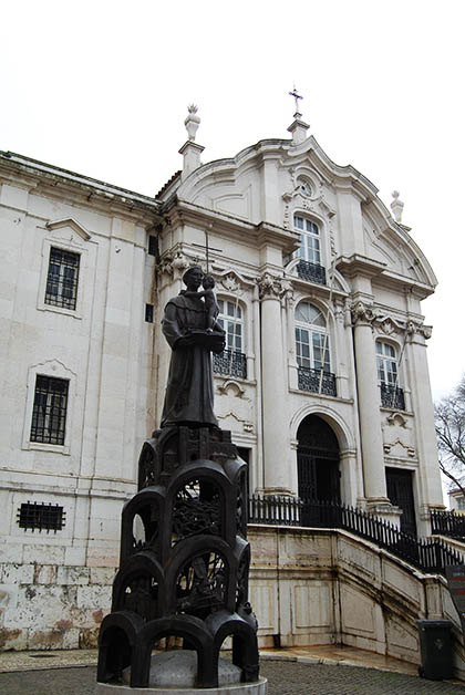 Iglesia de San Antonio. Foto © Silvia Lucero