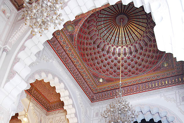 Interior de la mezquita. Foto © Patrick Mreyen