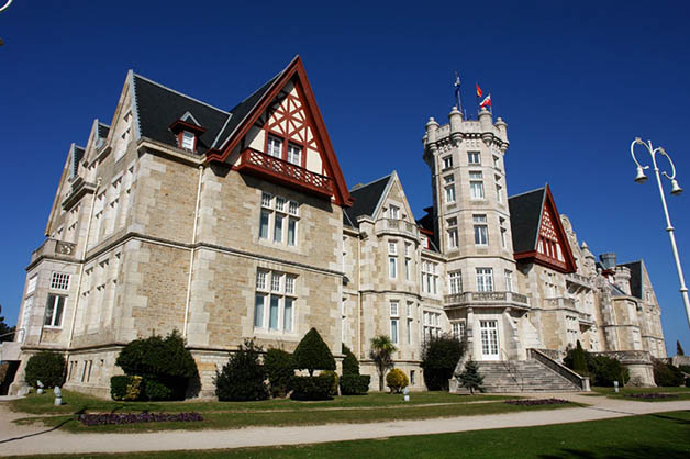 Palacio de la Magdalena. Foto © de la página oficial de Turismo de Cantabria