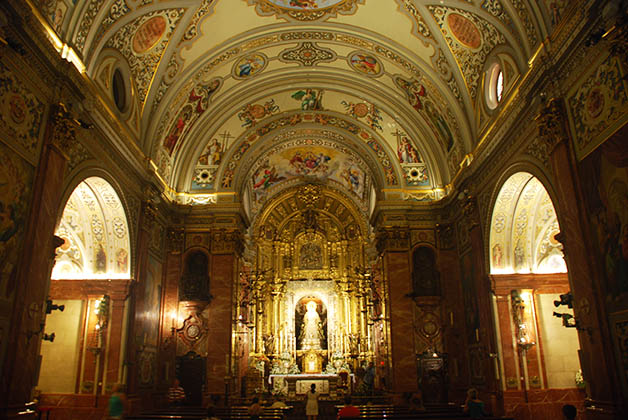 Basílica de la Virgen de la Macarena. Foto © Silvia Lucero