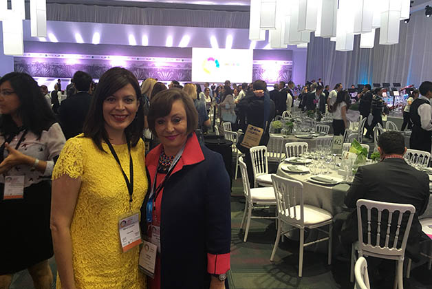 Con Patricia Herrera, Directora del Consejo de Promoción Turística de México en Houston. Foto © Silvia Lucero