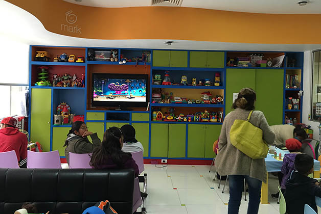 Espacio de la Fundación Mark en el Instituto Nacional de Pediatría en la Ciudad de México. Foto © Silvia Lucero