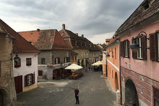 Por las calles de Sibiu. Foto © Silvia Lucero