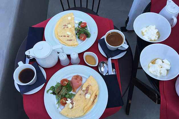 Nuestro delicioso desayuno. Foto © Silvia Lucero