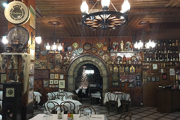 El restaurante Meteora, muy recomendable. Foto © Patrick Mreyen