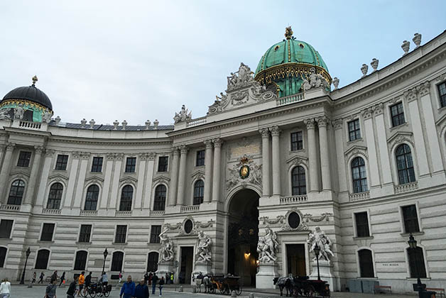 El bellísimo Palacio de Hofburg. Foto © Patrick Mreyen